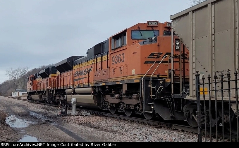 BNSF 9363